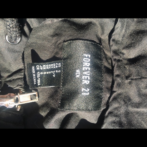 Forever 21 men’s small black half zipper jacket - Picture 3 of 7